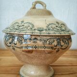 Old Soup Pot Iron Land To the Planter of Caïffa Garland XIXth