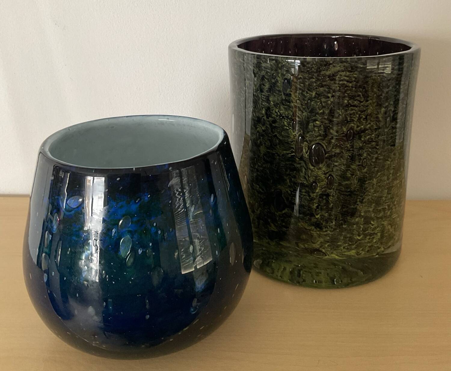 Pair of vintage flowerpots in bubbled glass paste