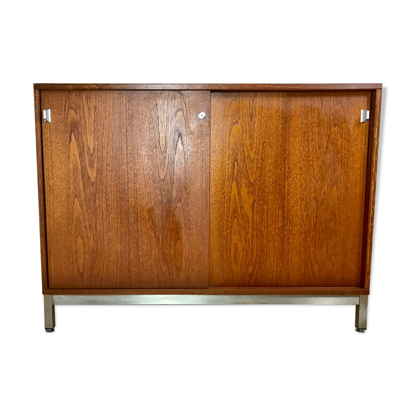 Small row style knoll 1960