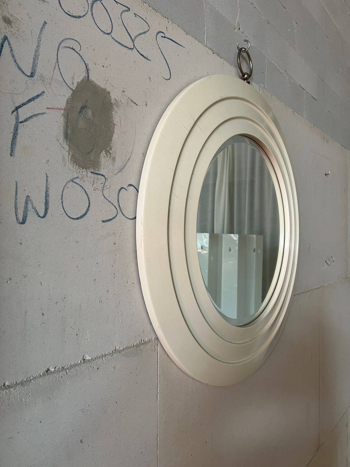 Italian Round Mirror – Sculptural Concentric Frame