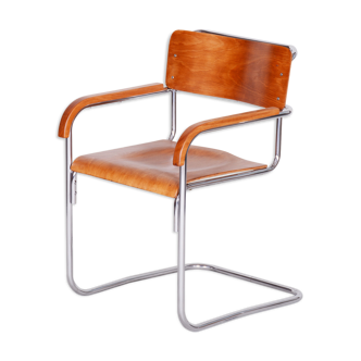 Fauteuil Mucke Melder Bauhaus fabriqué dans les années 1930 en Tchéquie