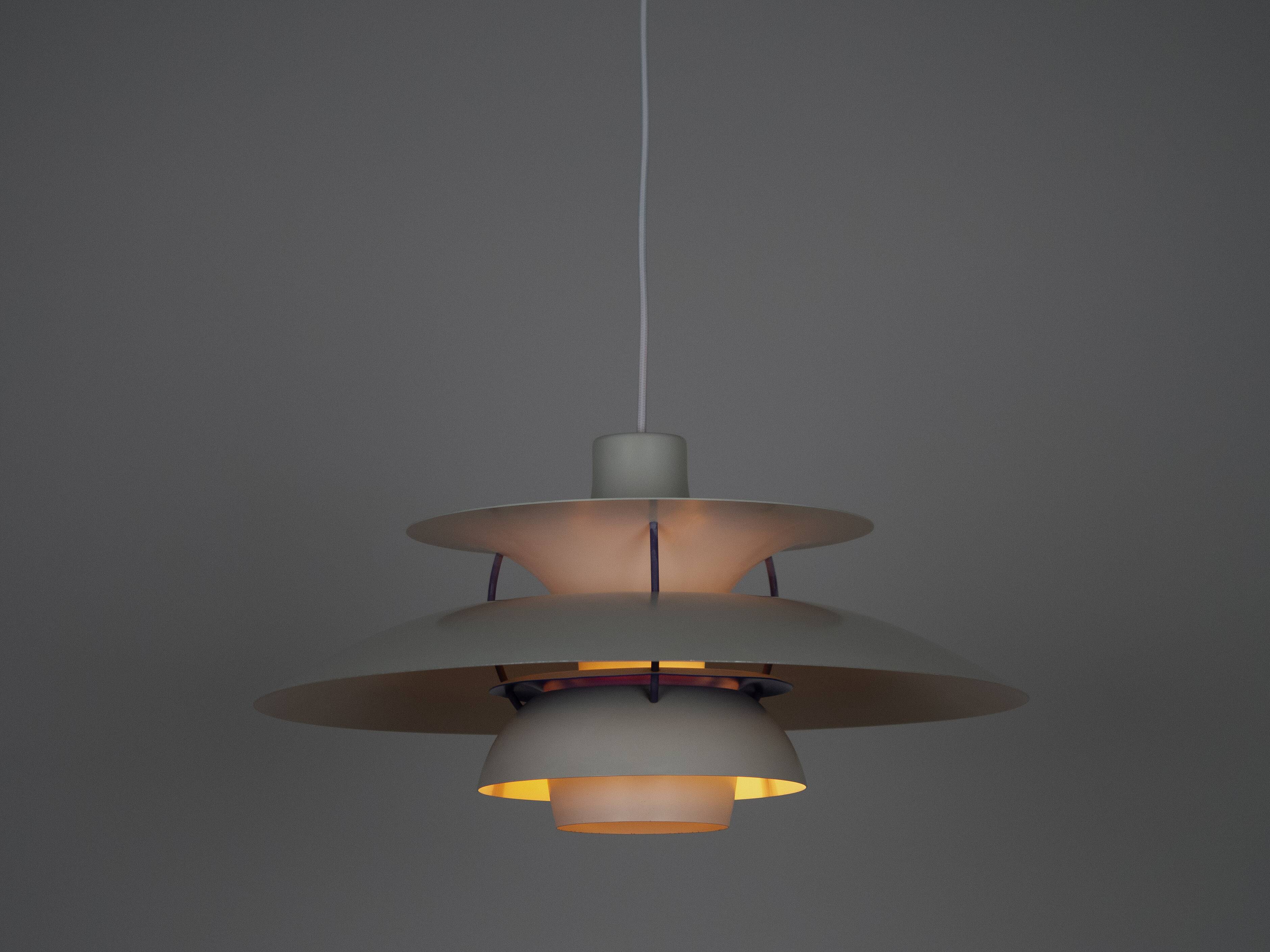 Lampe suspendue vintage danoise PH 5 par Poul Henningsen, Louis Poulsen, 1958