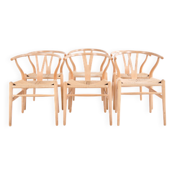 Ensemble de six chaises Y – modèle CH24 – hêtre et corde naturelle – Hans J. Wegner – Carl Hansen & Søn – années 1970