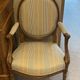 Pair of medallion armchairs in Louis XVI style - carved wood