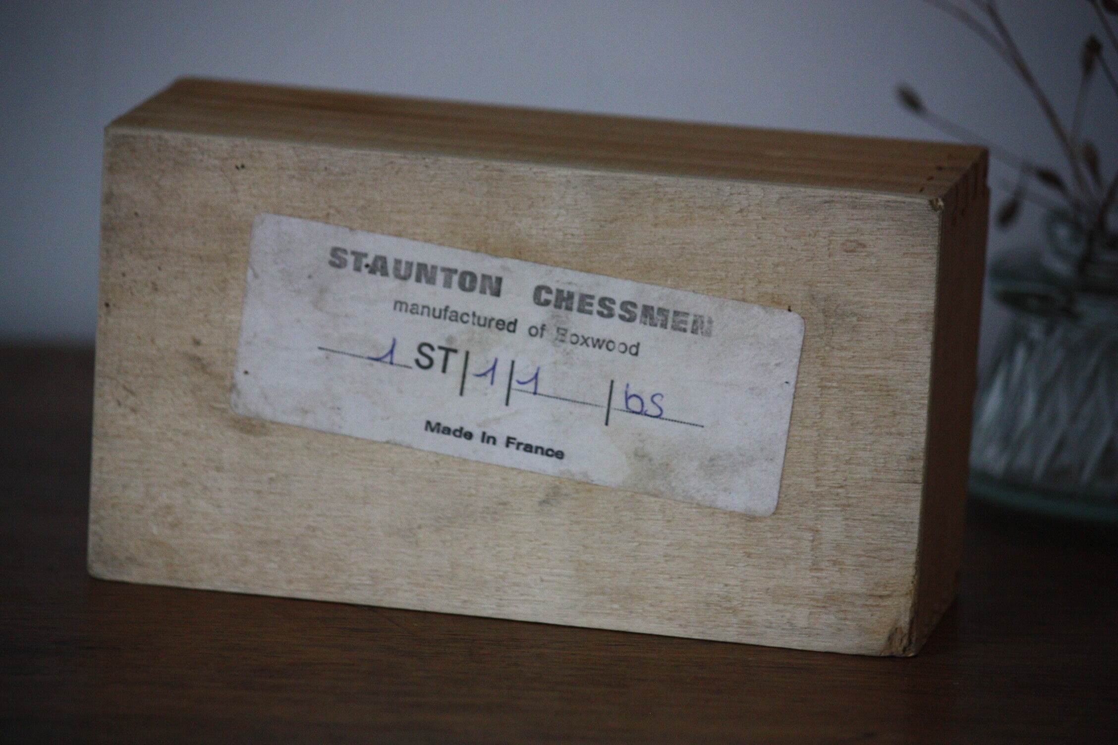 Wooden Staunton chess game