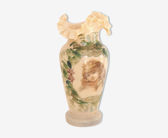 Vase opaline ancien