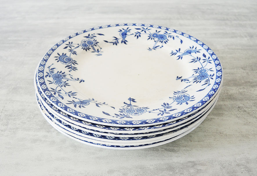 6 anciennes assiettes à dessert Dresden