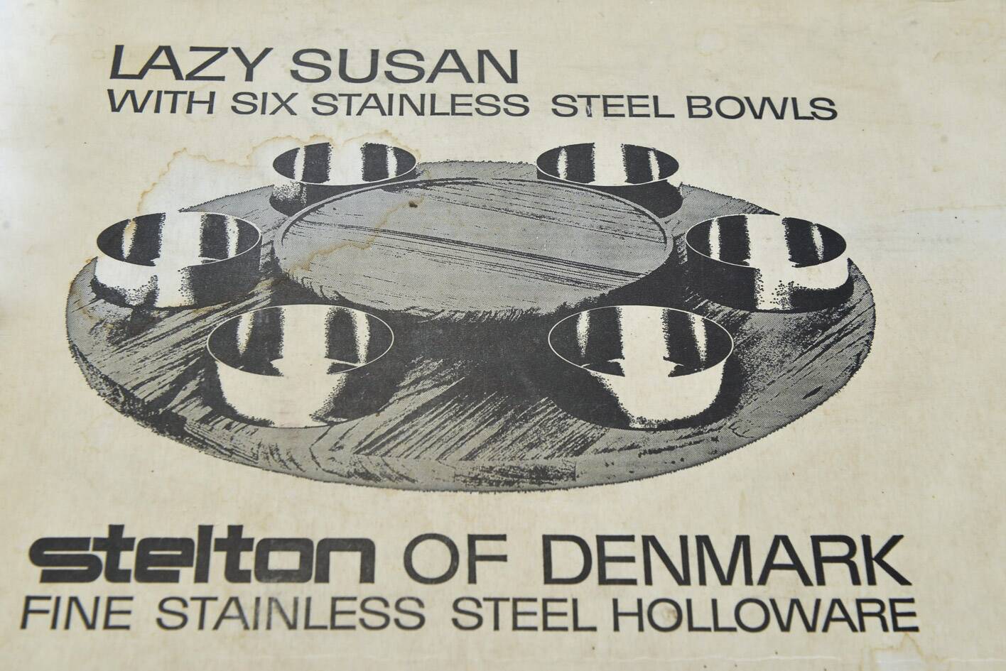 Turntable for fondue with its bowls. Lazy Susan Stelton