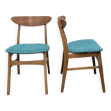 2 Green Chairs by Faldsled