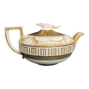 Arts de la table, théière - porcelaine