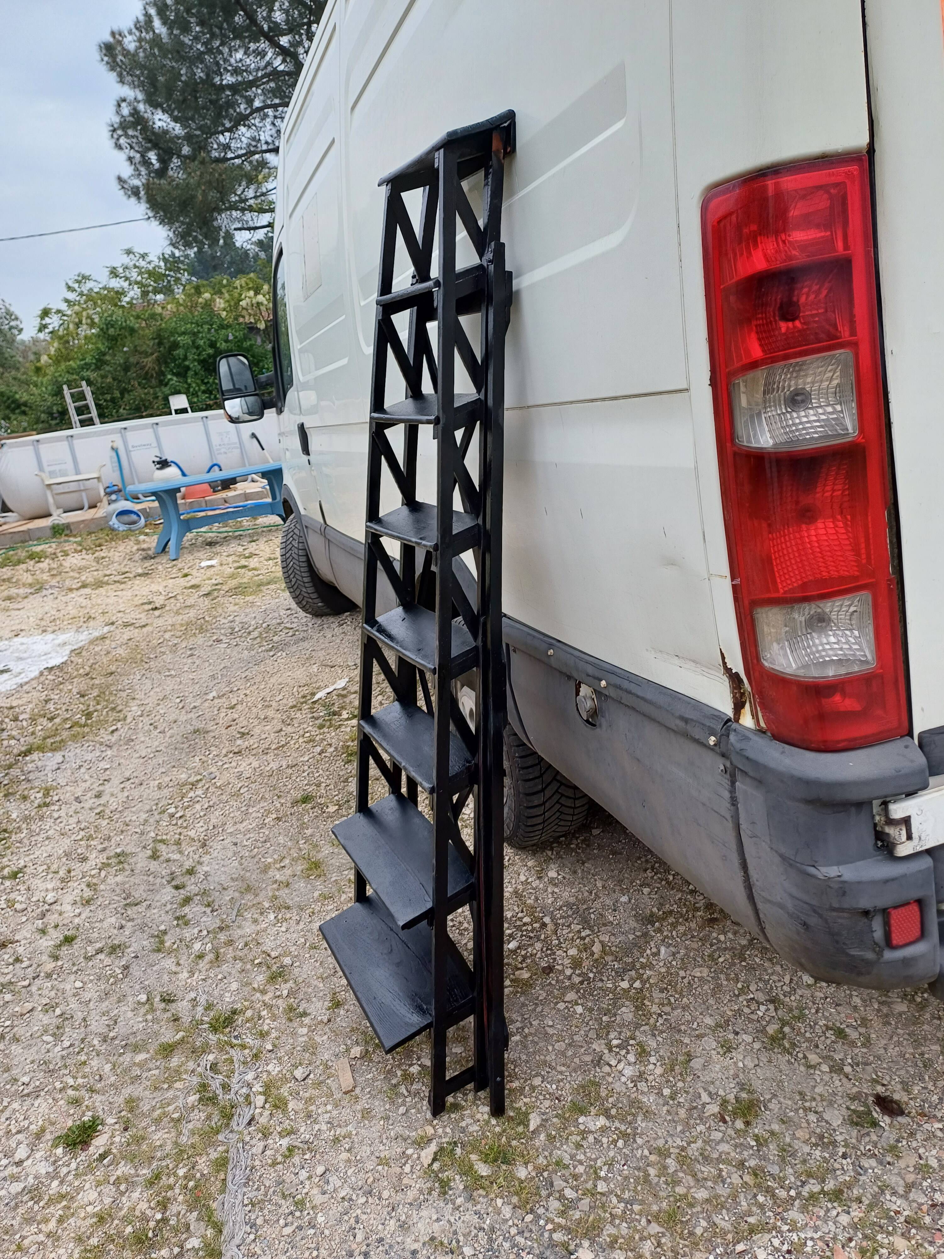 Workshop Wood Folding Stepladder