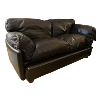 Poltrona Frau sofa