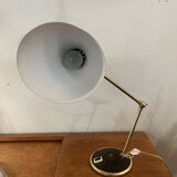 Desk lamp