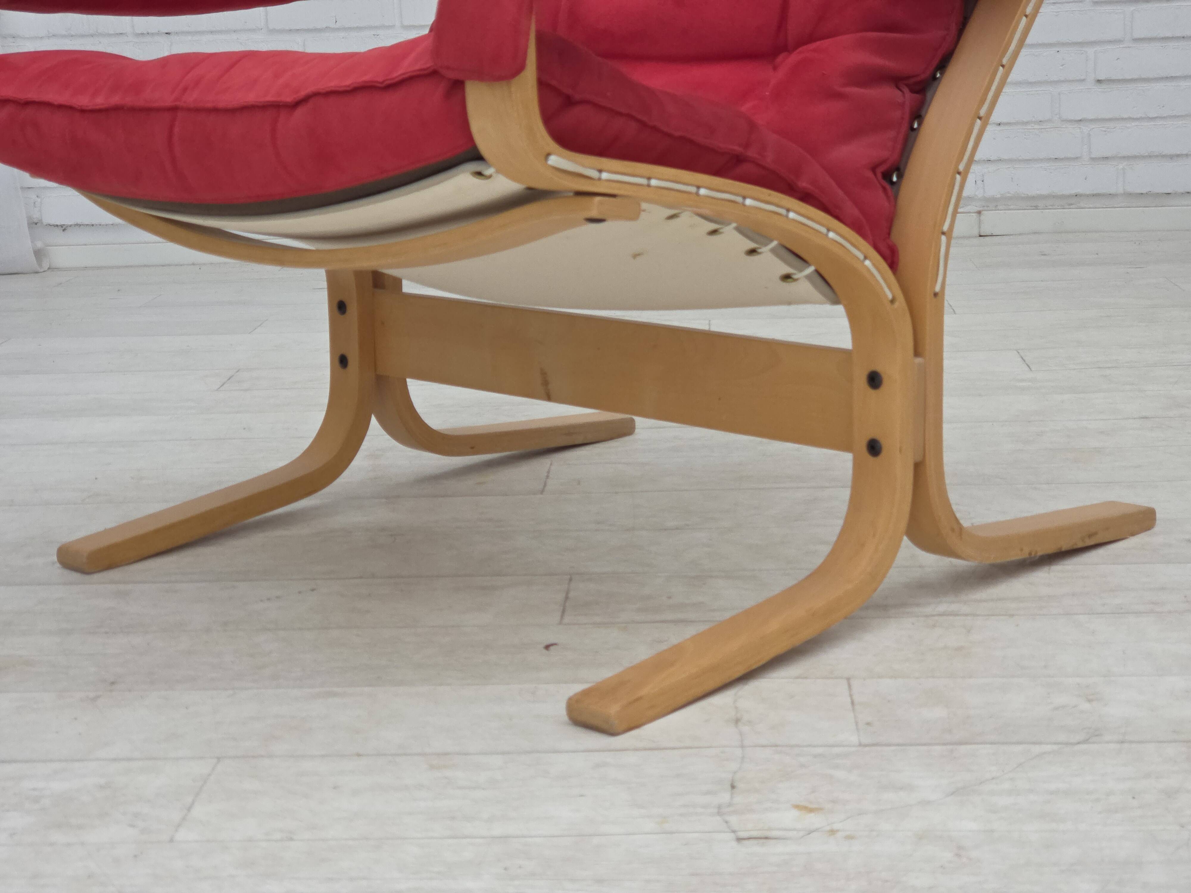 1970s, Norwegian design by Ingmar Relling, model "Siesta", set of 2 chairs.