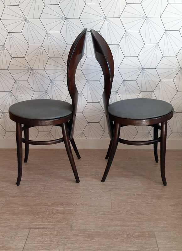 Pair of vintage Baumann chairs model "Mouette".