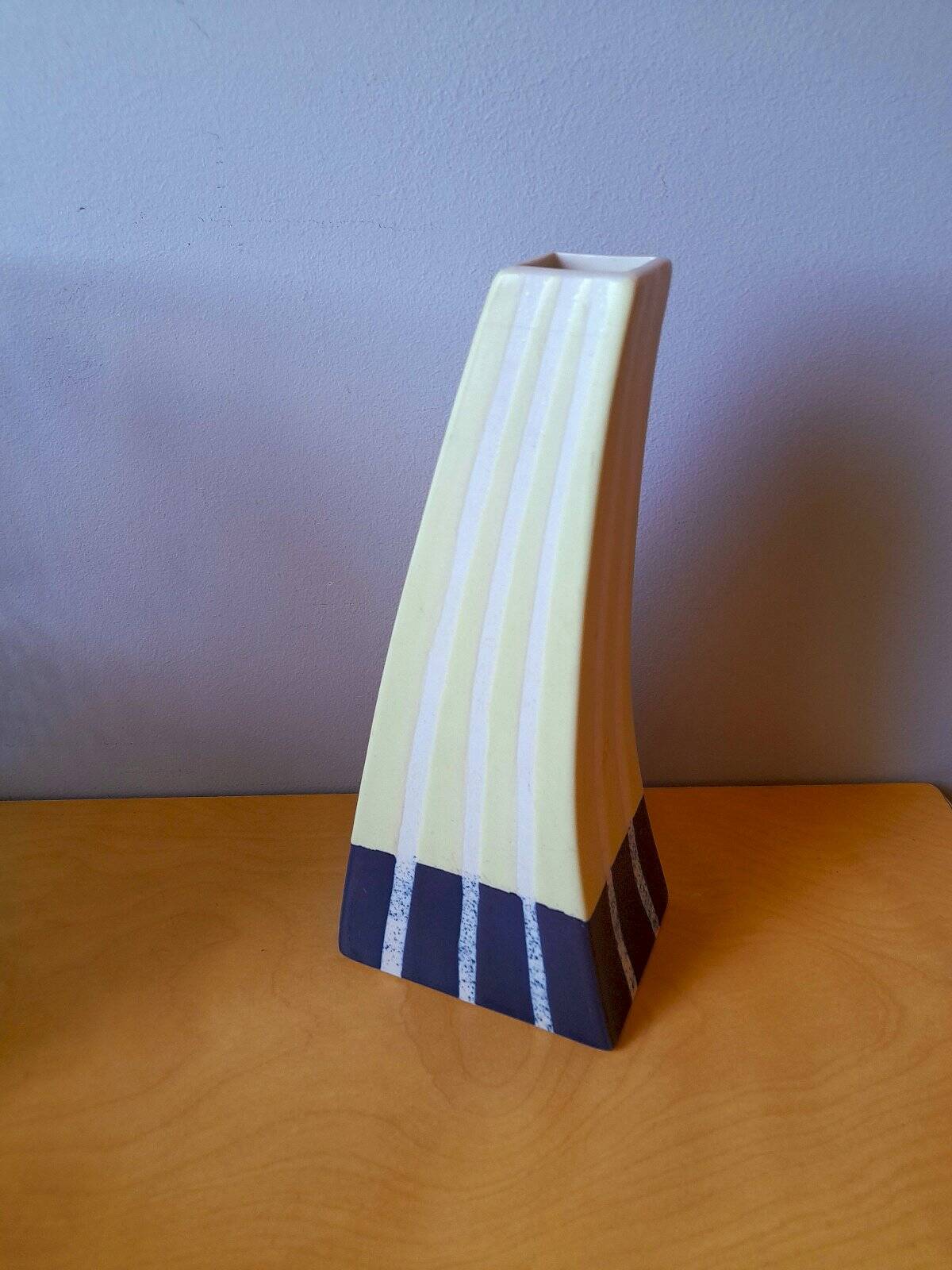 Ceramic vase