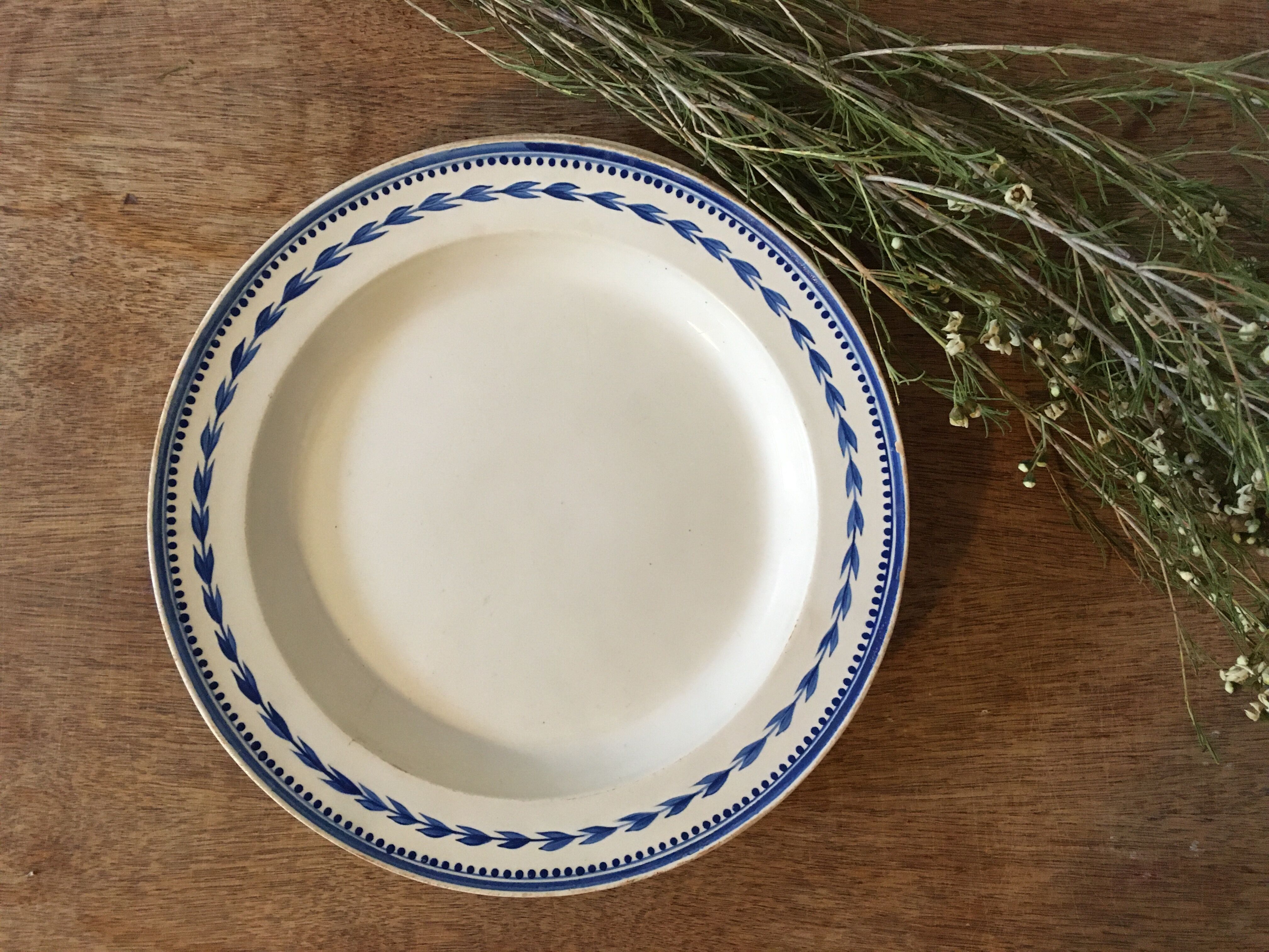 Choisy-le-Roi vintage plates