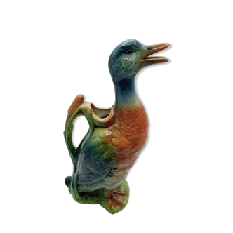 Duck pitcher in dabbling