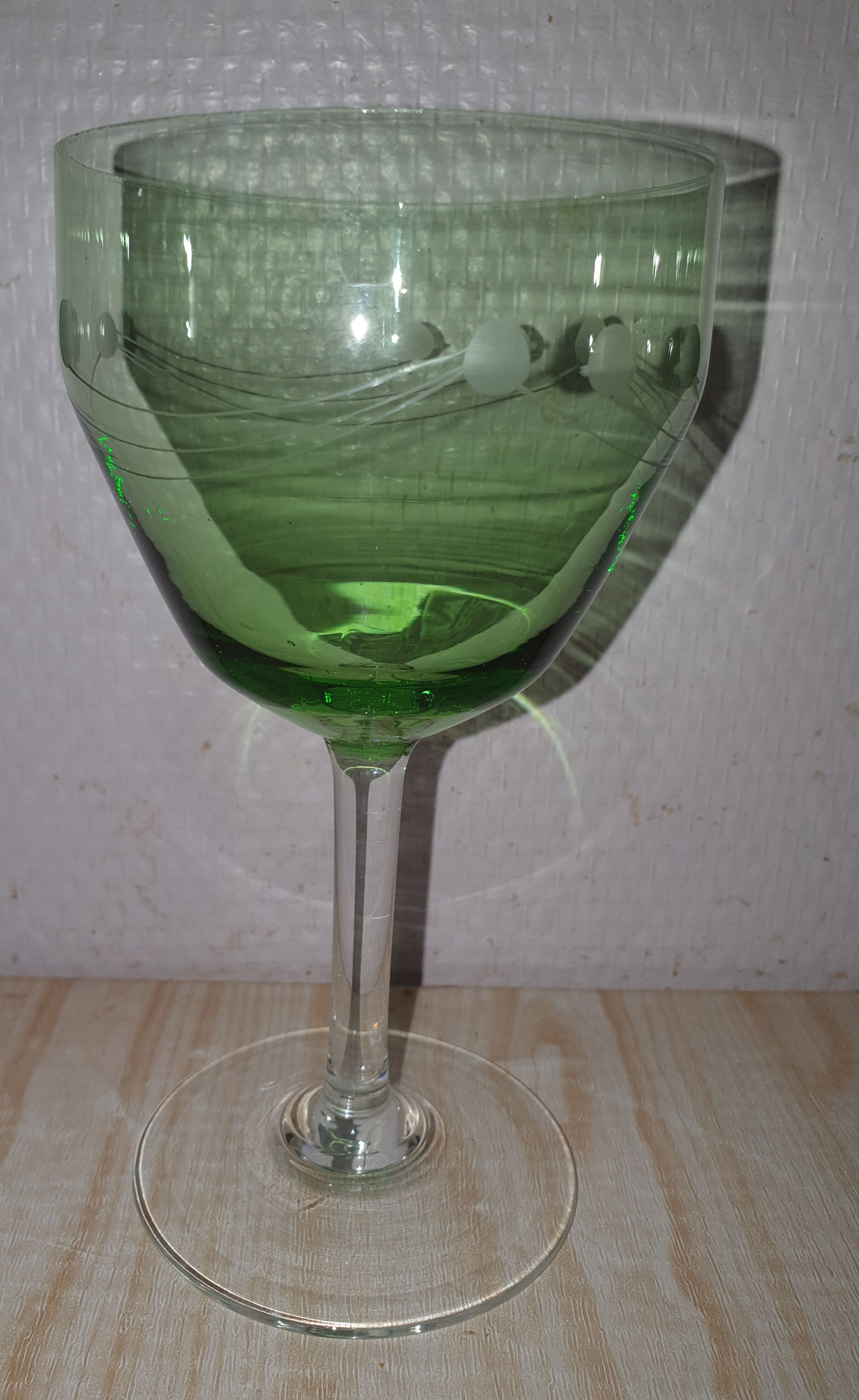 4 glasses of ouraline crystal wine