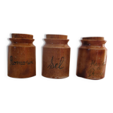 3 Spice pots with crouted cork.