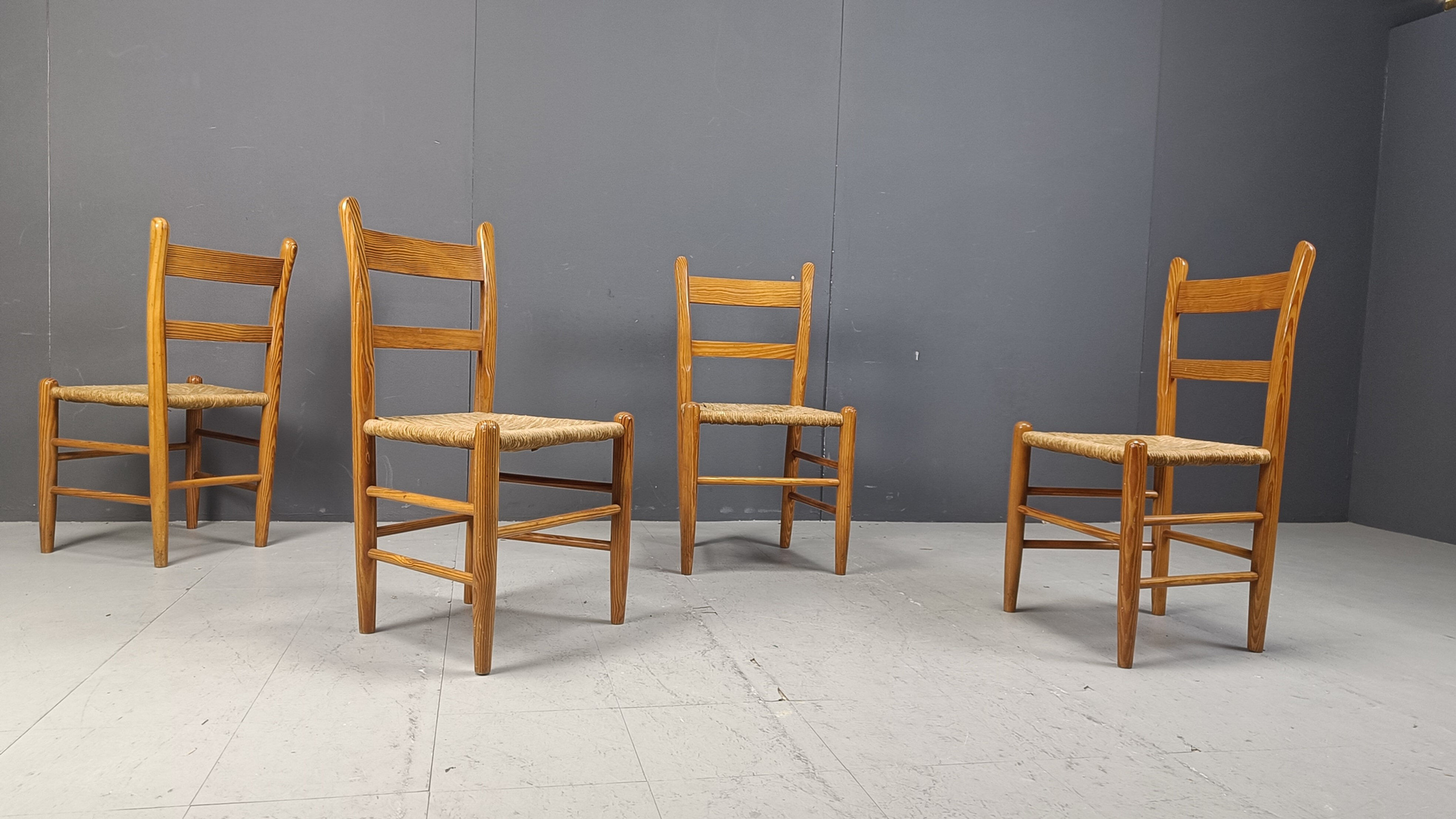 Mid-century oak and wicker dining chairs, set of 4 - 1970s