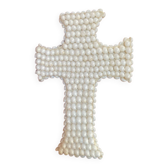 Grande croix balinaise en coquillages