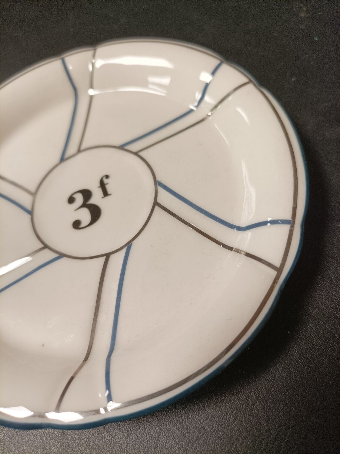 Porcelain wormwood saucer