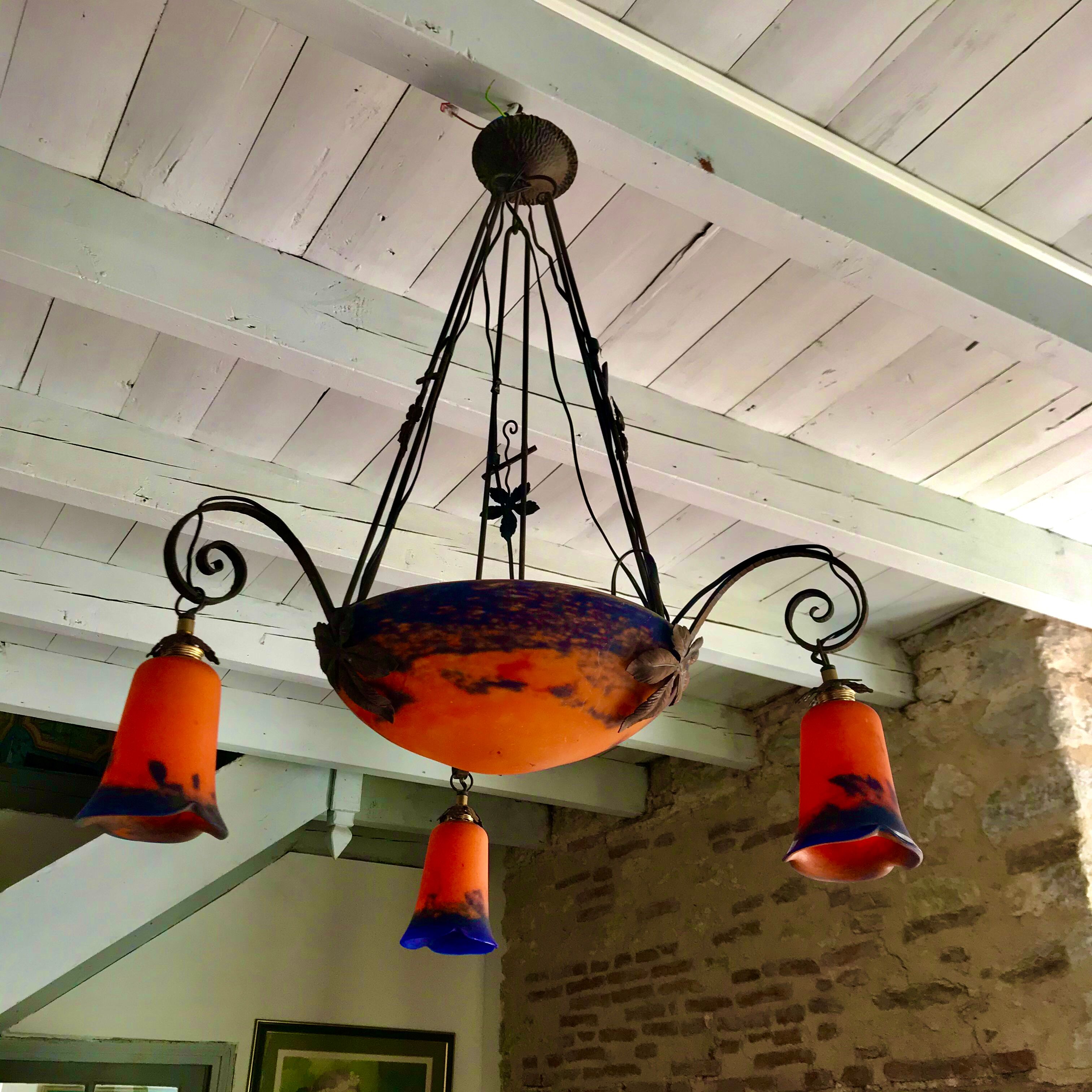 Lustre art déco, signé jean noverdy