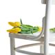 Chaise de mundus en bois blanc avec détails en laiton, années 1940