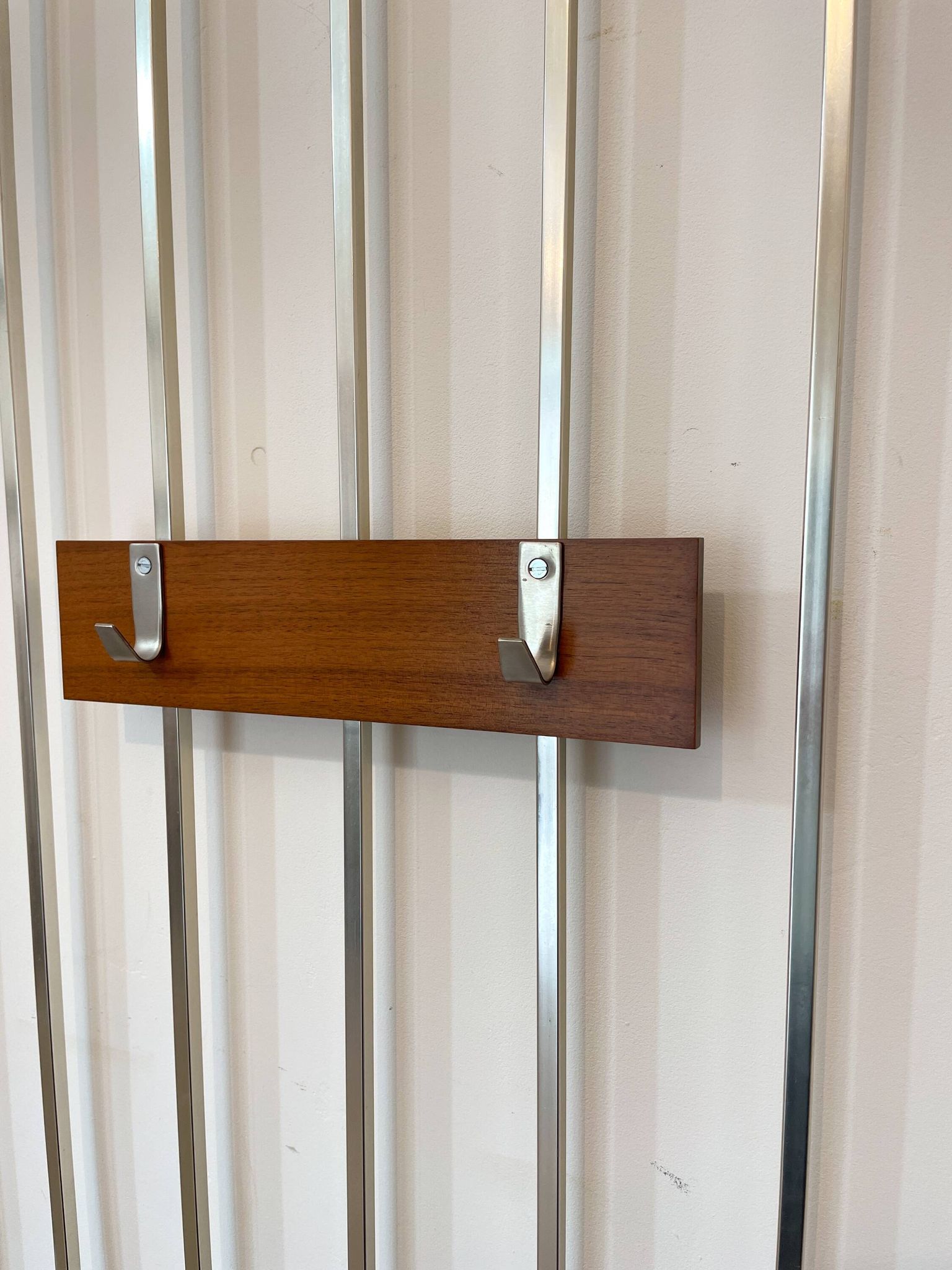 Porte-manteau mural design scandinave - années 1960/70