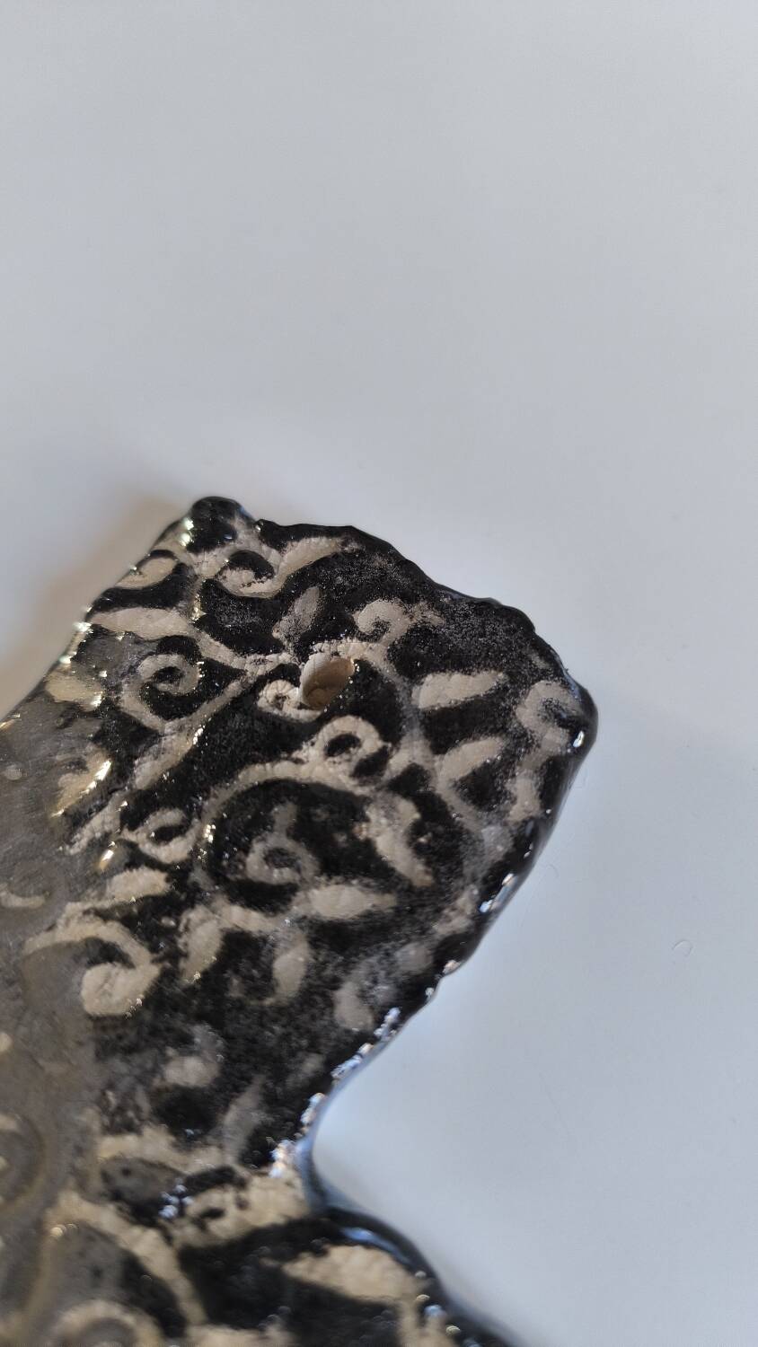 Ceramic cross