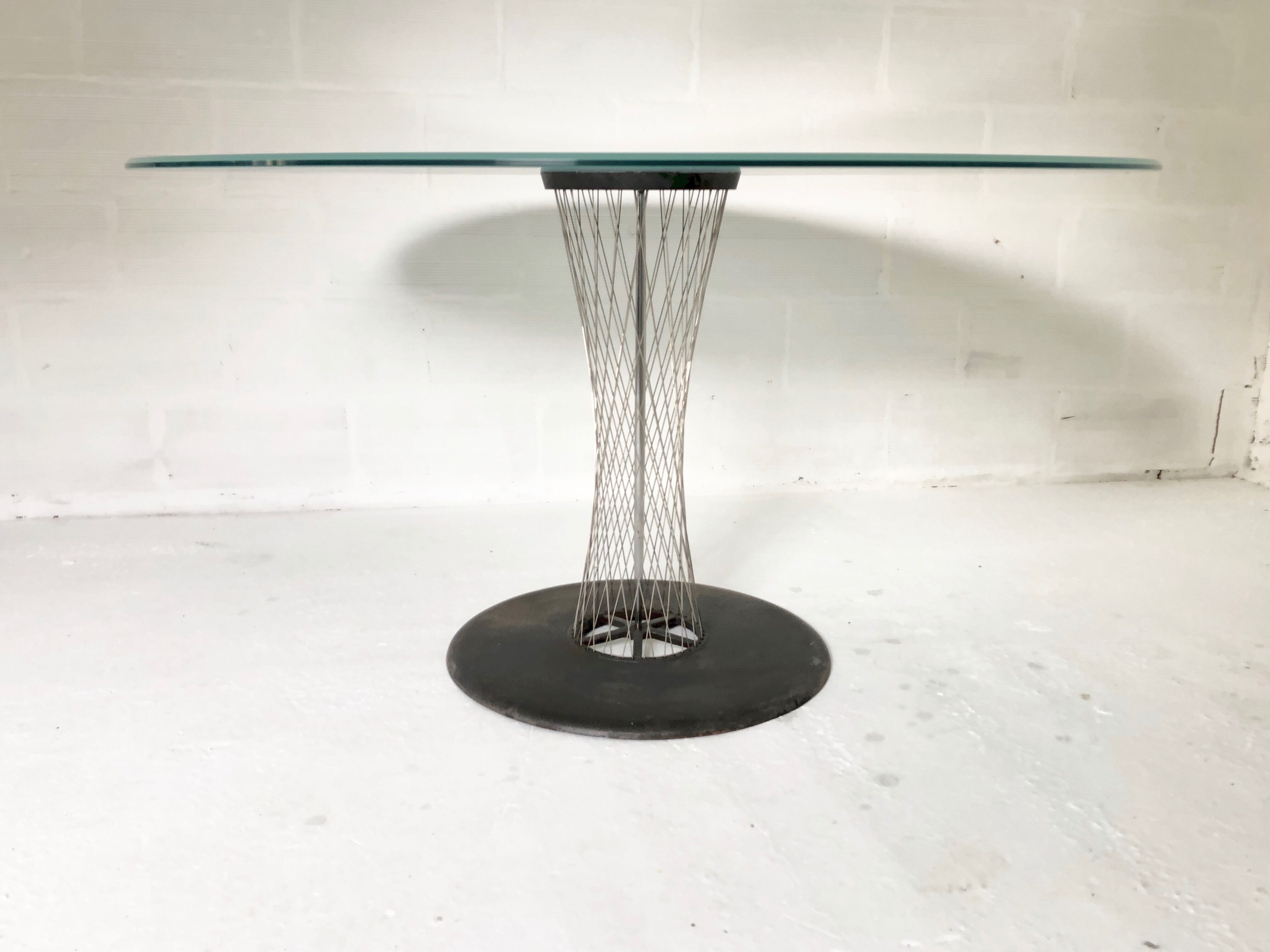 Glass Roundtable by Andreas Ssteriko - B-B italia