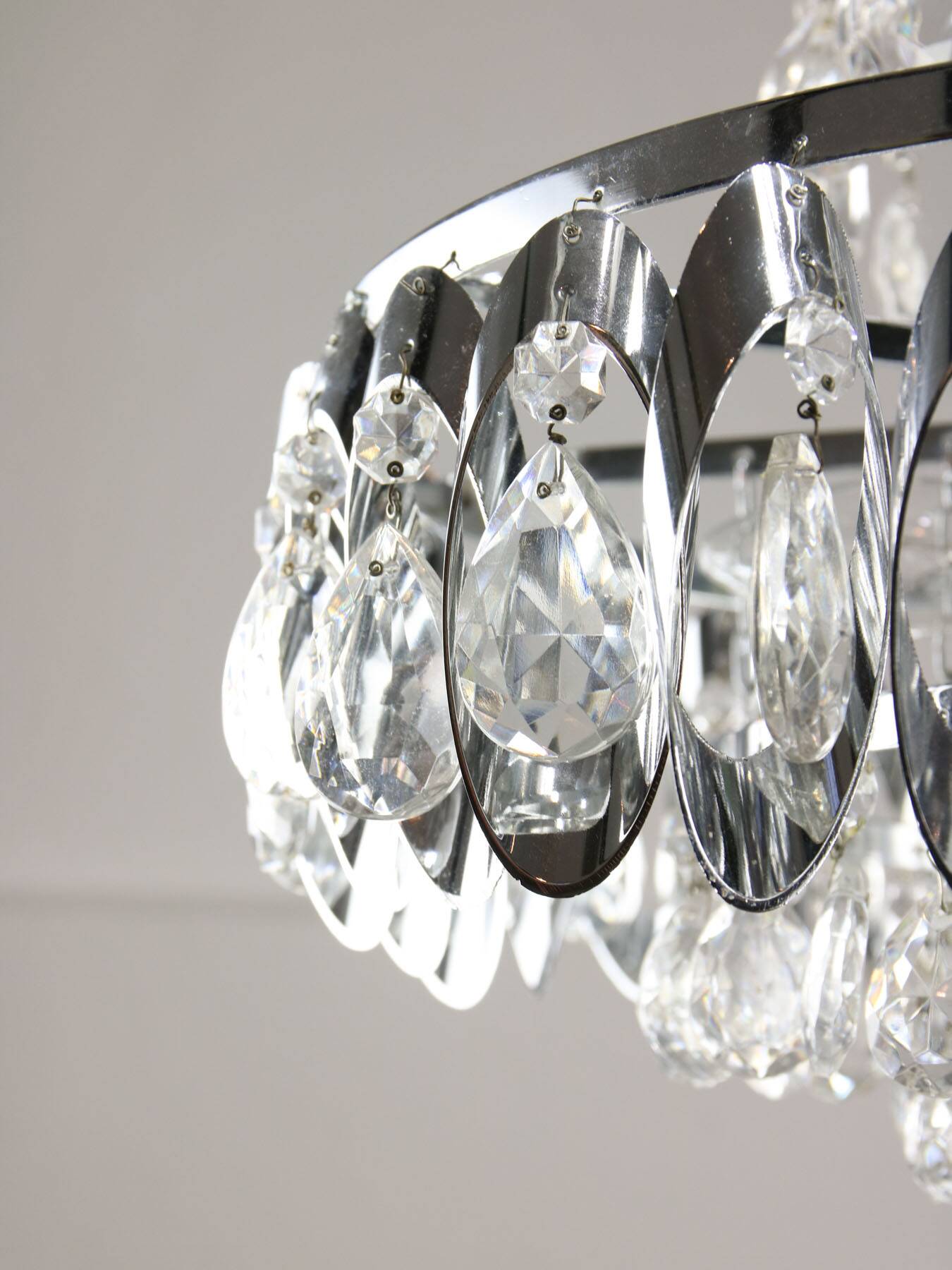 Lustre en cristal viennois vintage de taille moyenne, années 70