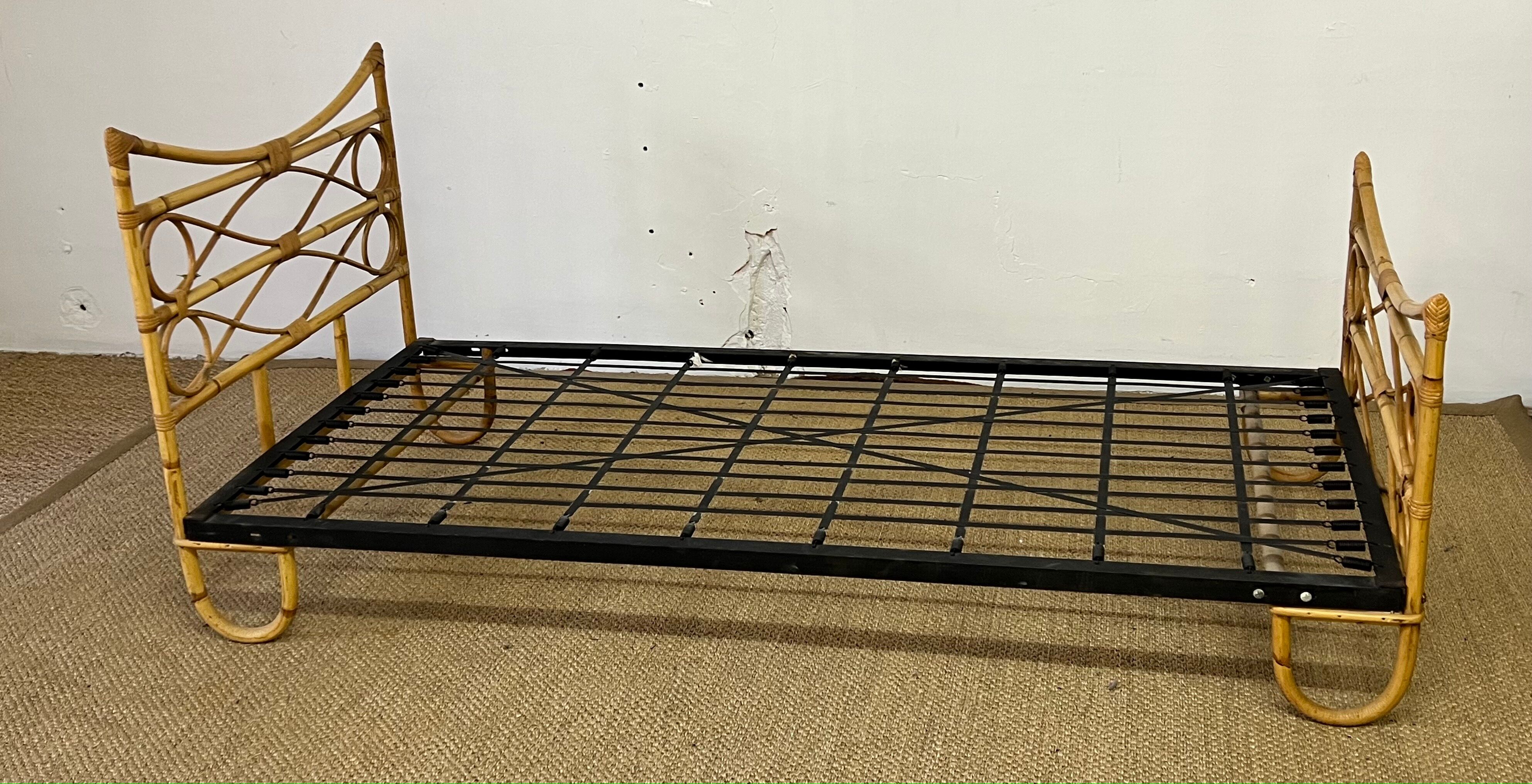 Vintage rattan bed