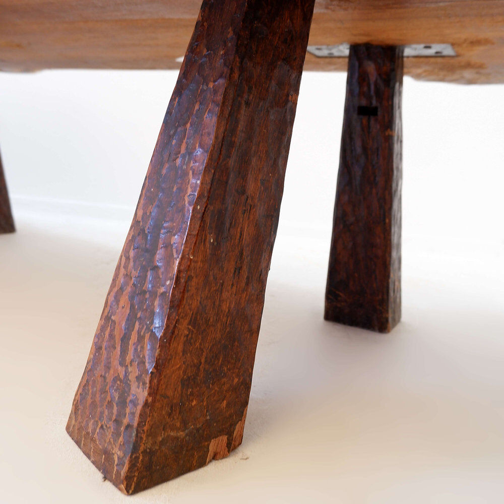 Grande table basse brutaliste "live edge" mid-century