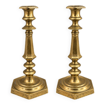 Pair of candlesticks, antique brass candelabra.