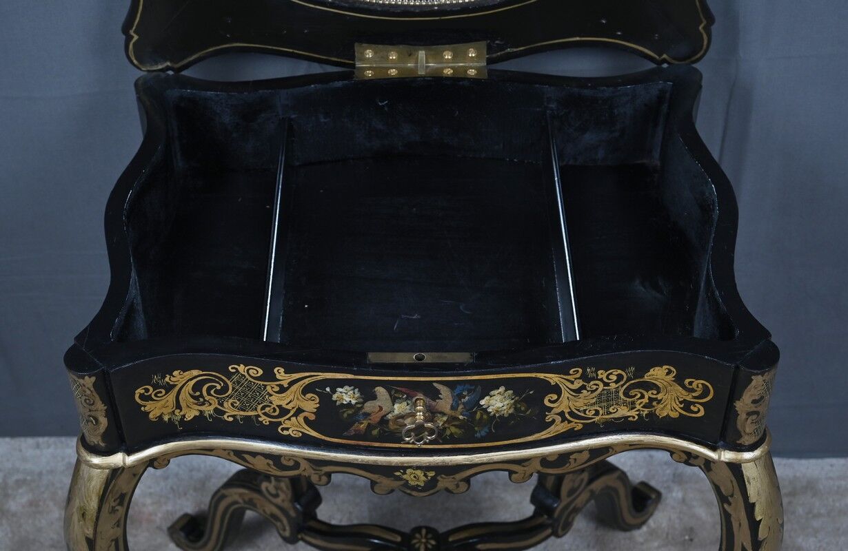 Painted wooden work table, Napoleon III period – mid 19th century