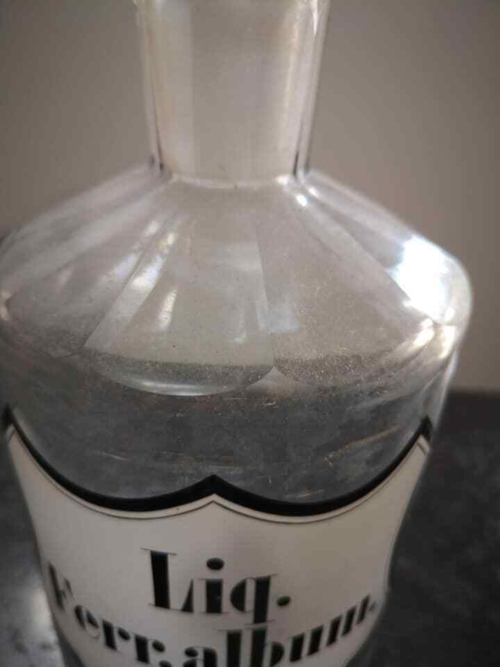 Old liq.ferr.album bottle 1900