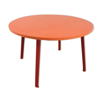Table Very Good and Proper