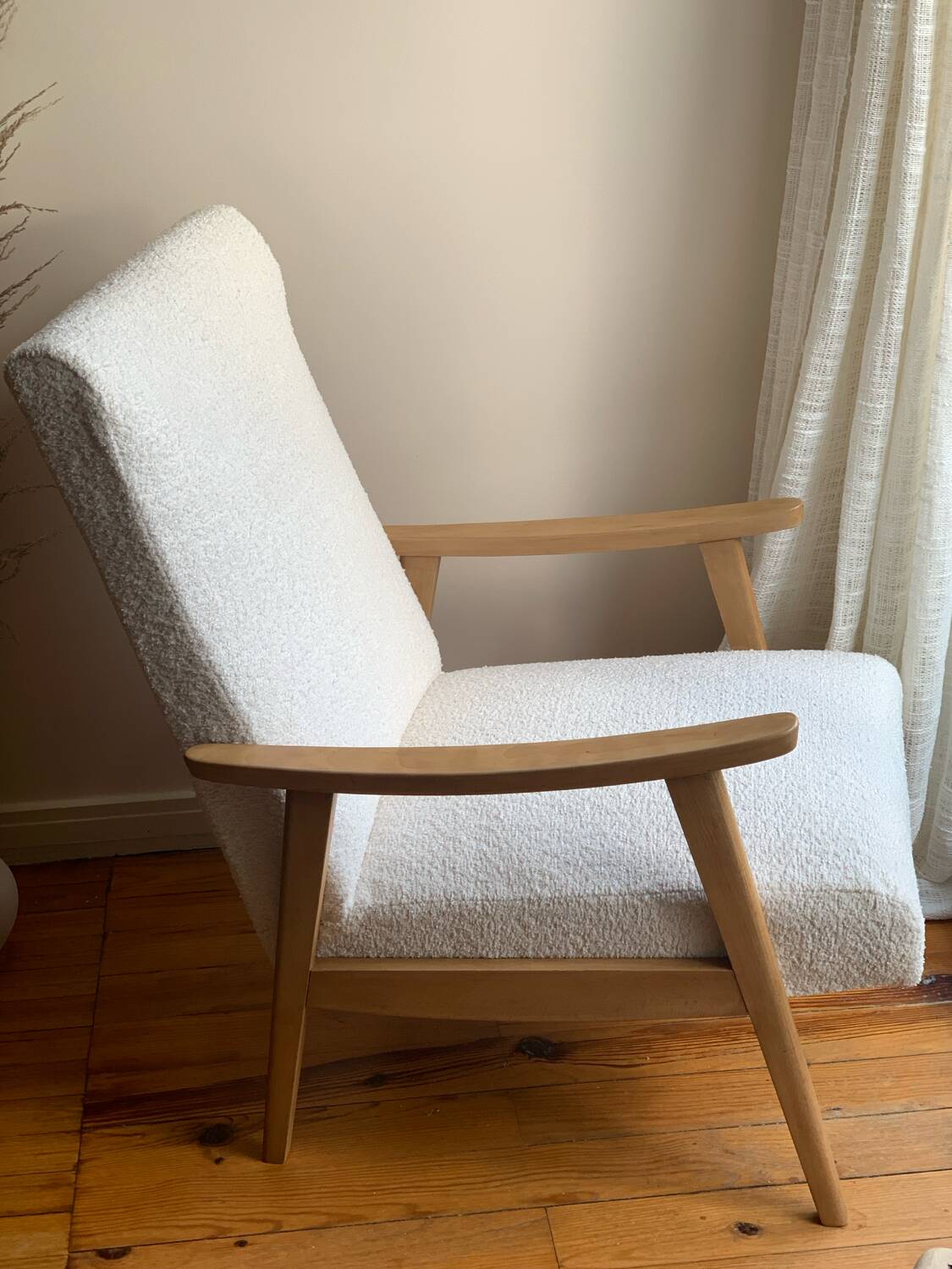 Vintage 70s boucle armchair