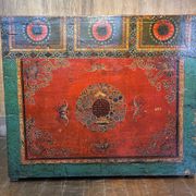 Antique Chinese sideboard with 4 doors + 2 drawers