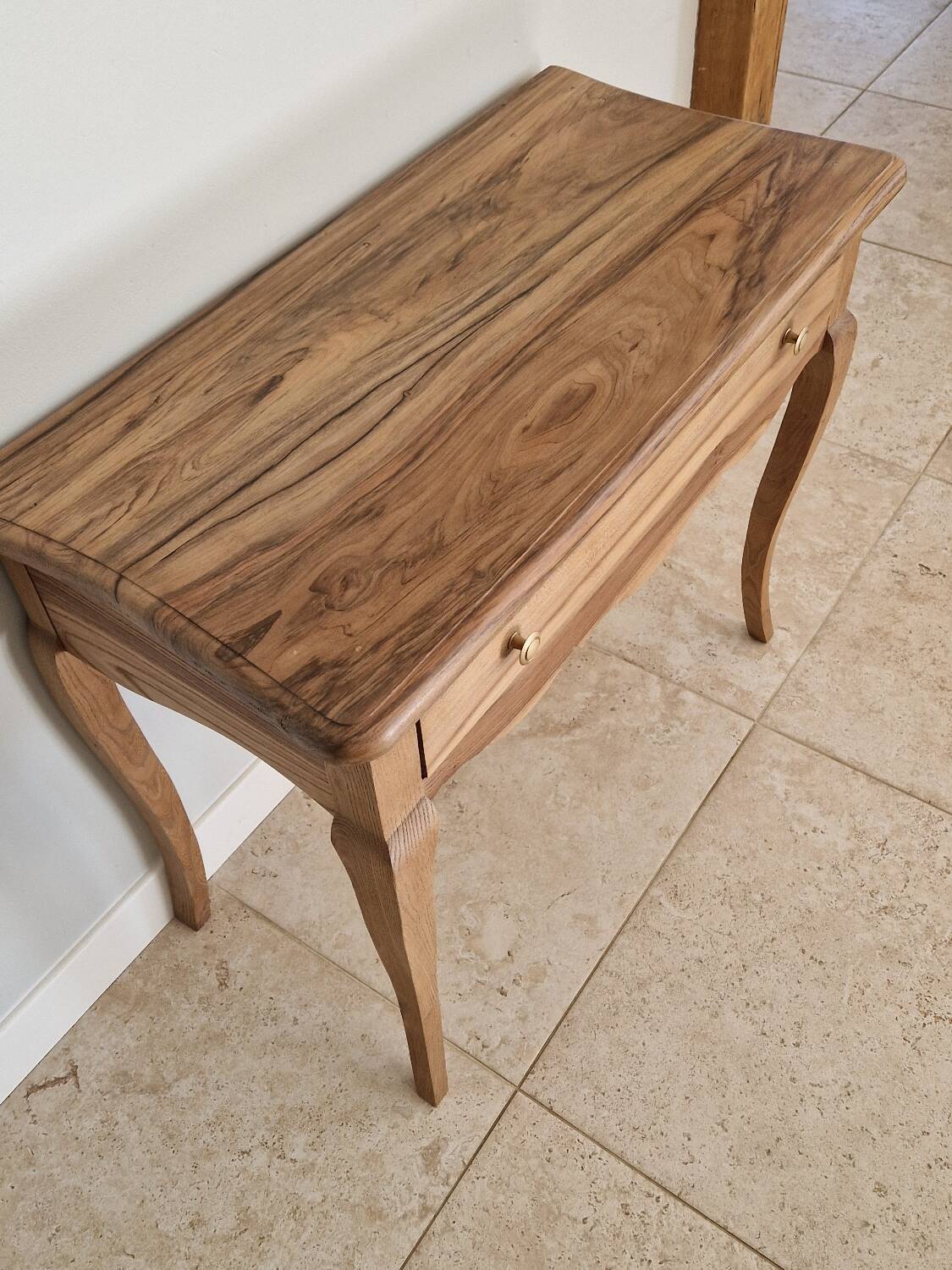 Console en bois brut