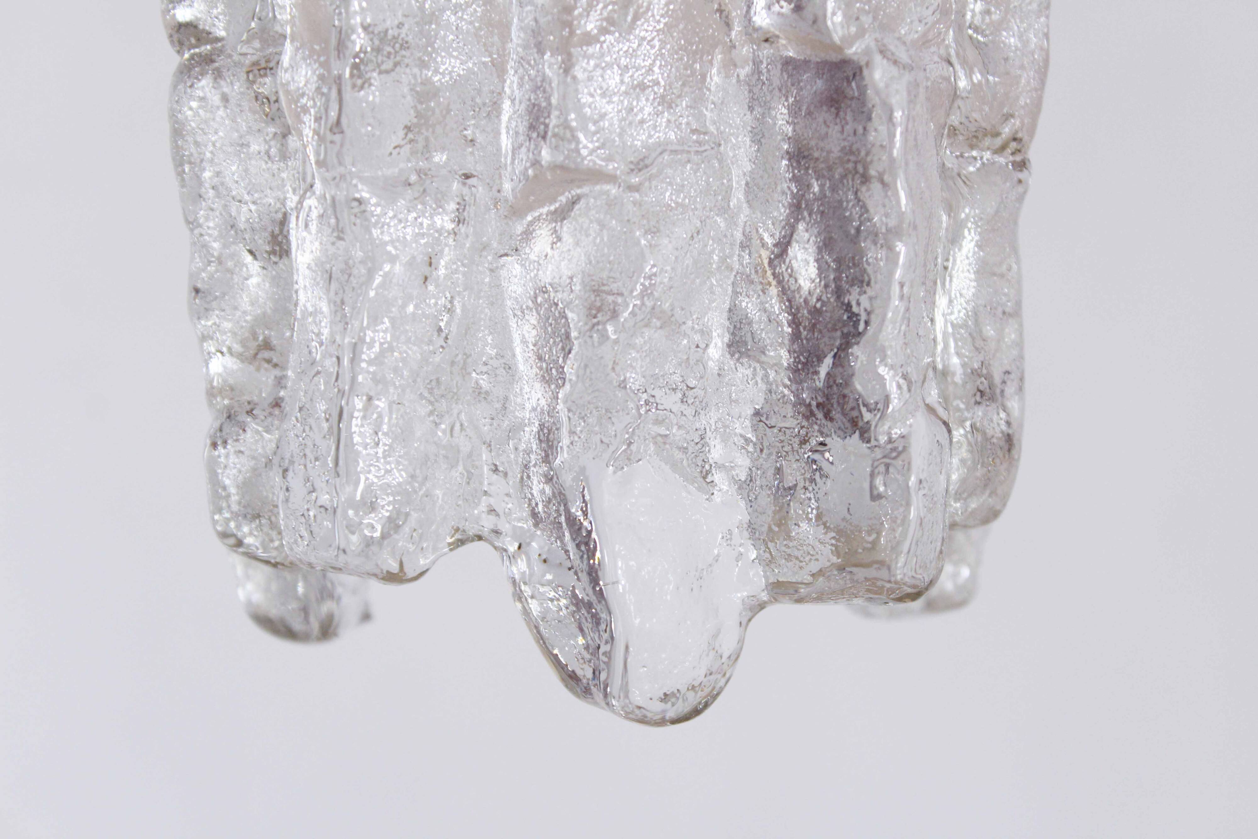 Kalmar glass pendant light