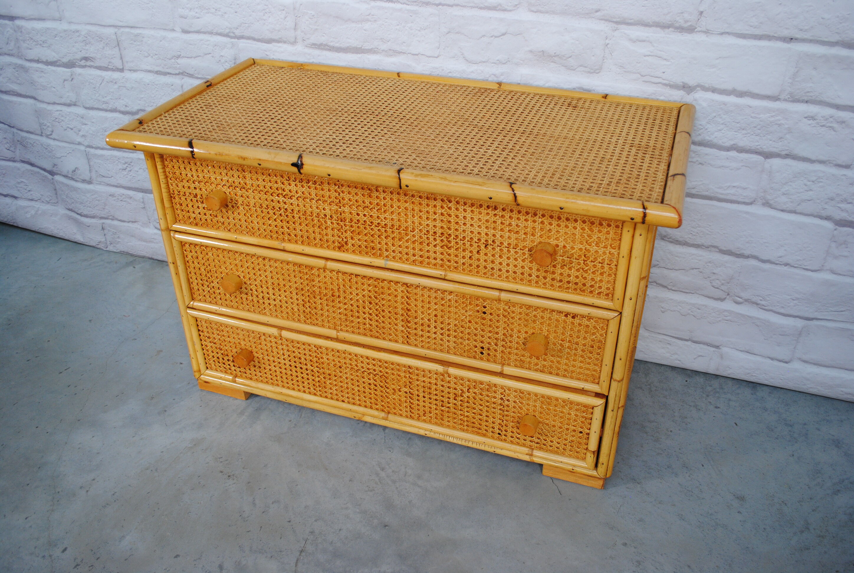 Chest of drawers bamboo and cannage, 1970s