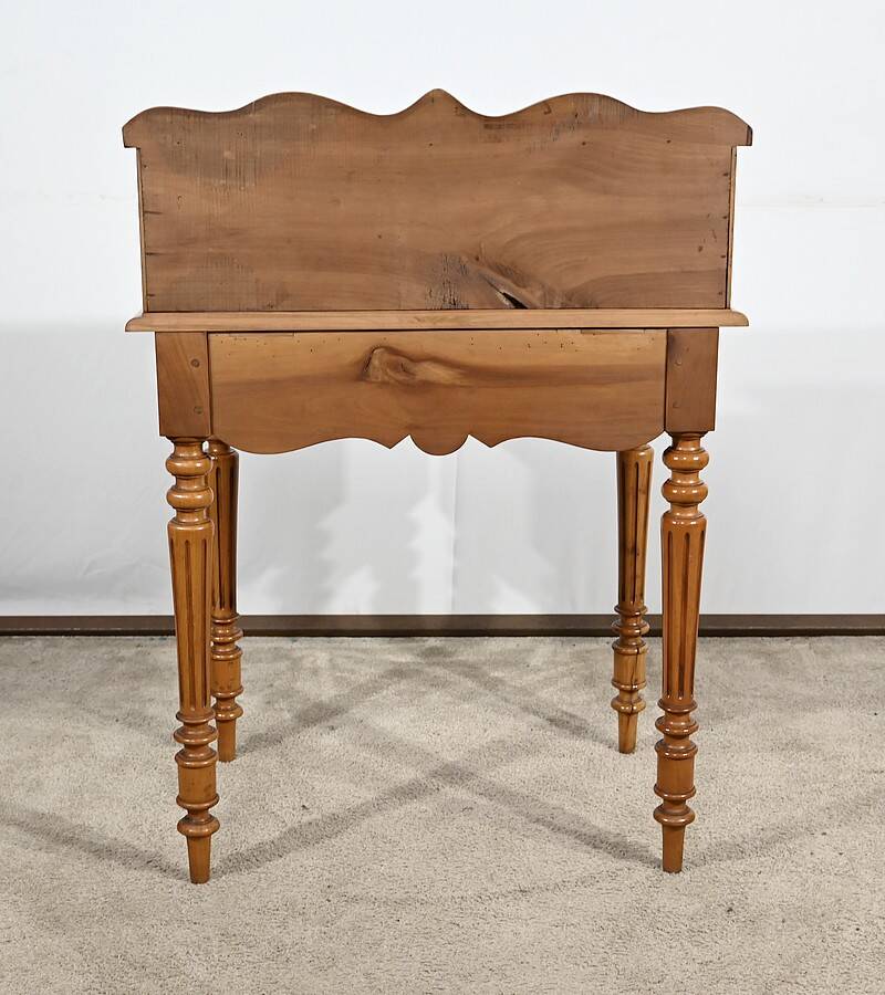 Small Tiered Desk in Blond Cherry, Louis Philippe style – Late 19th century