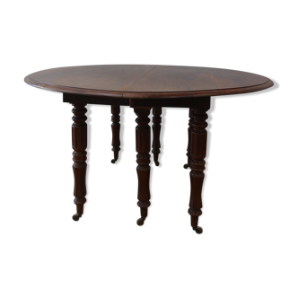 Round table 6 feet