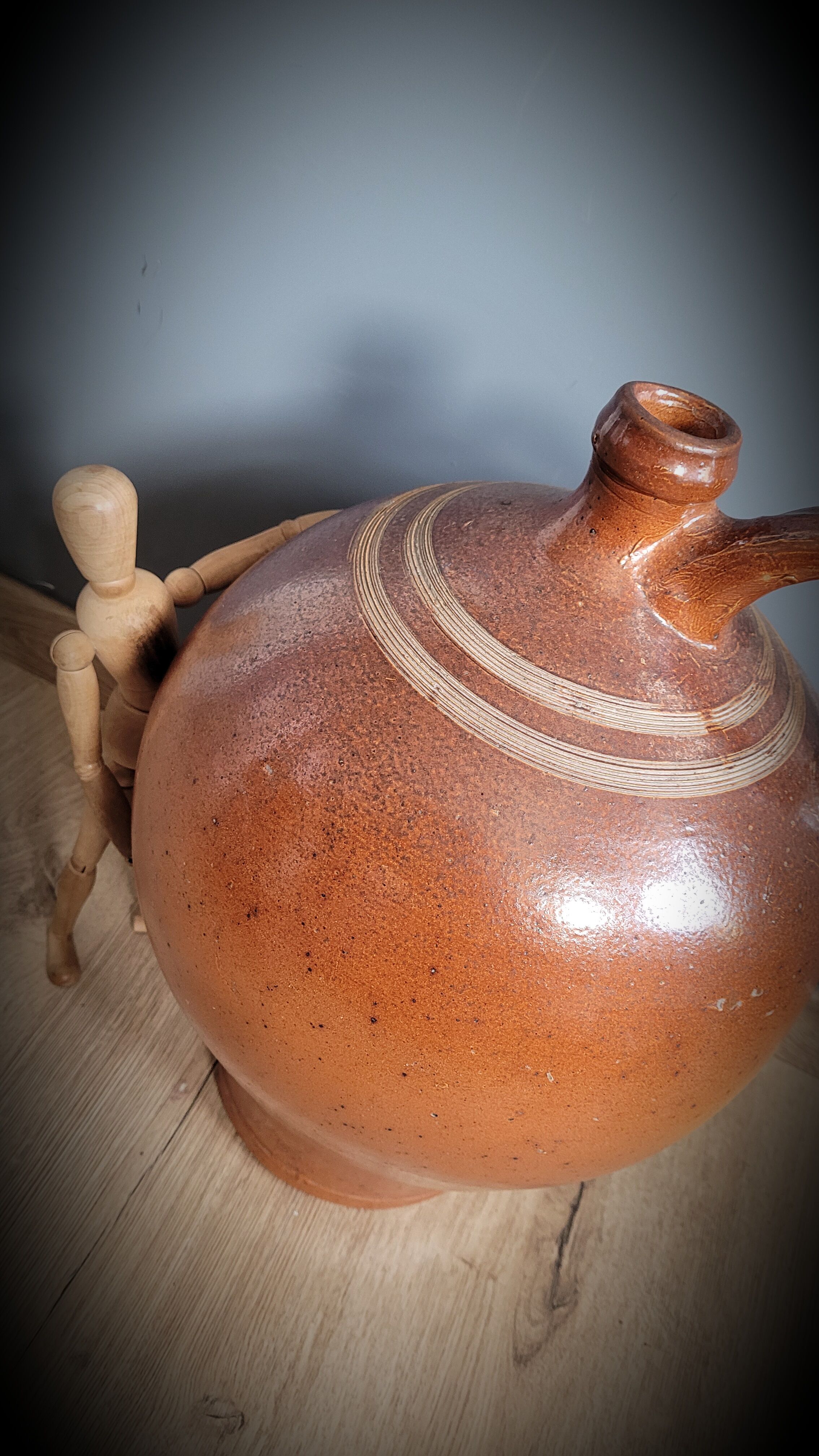 Jar 10L sandstone