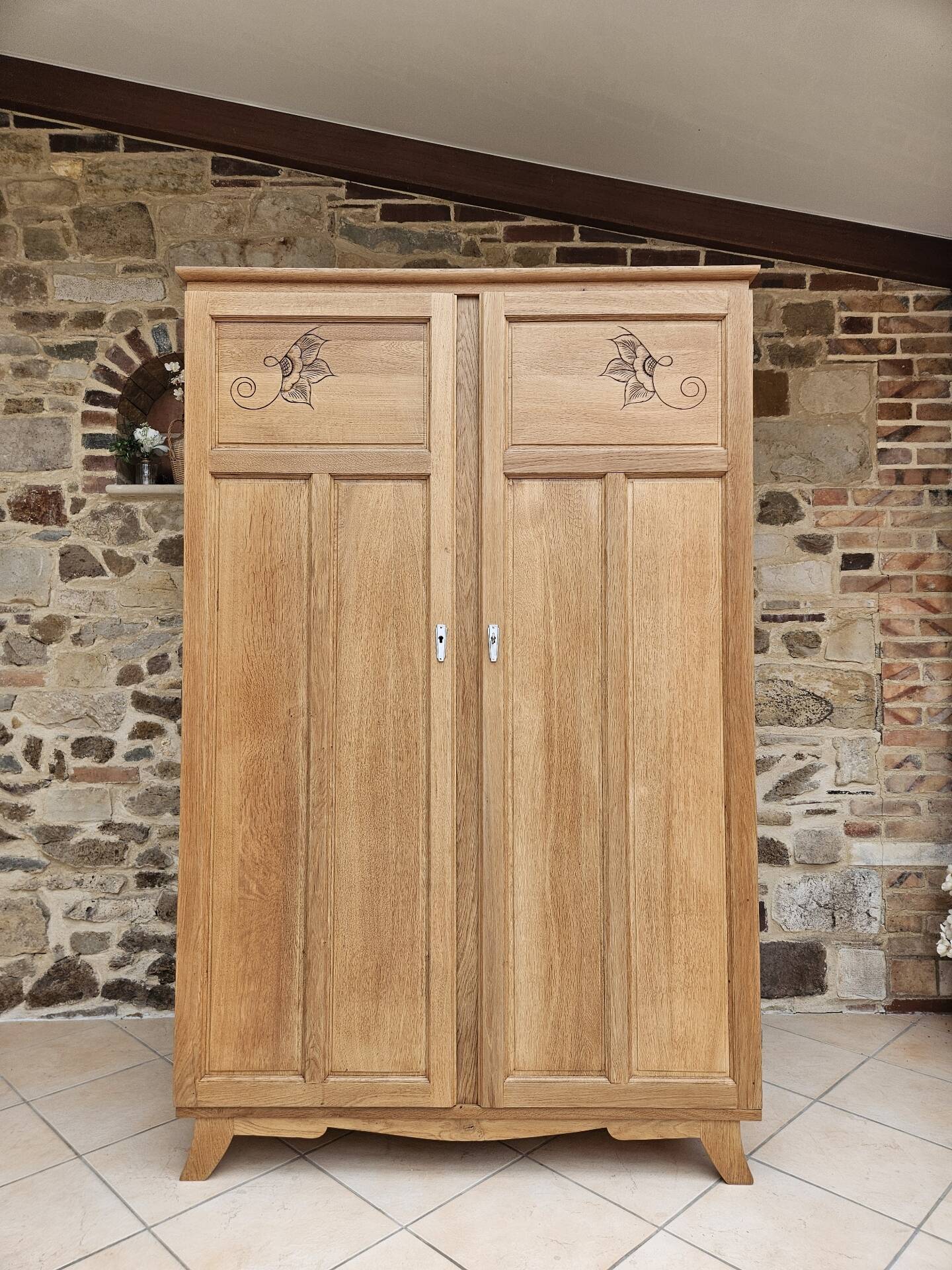 Armoire parisienne art déco