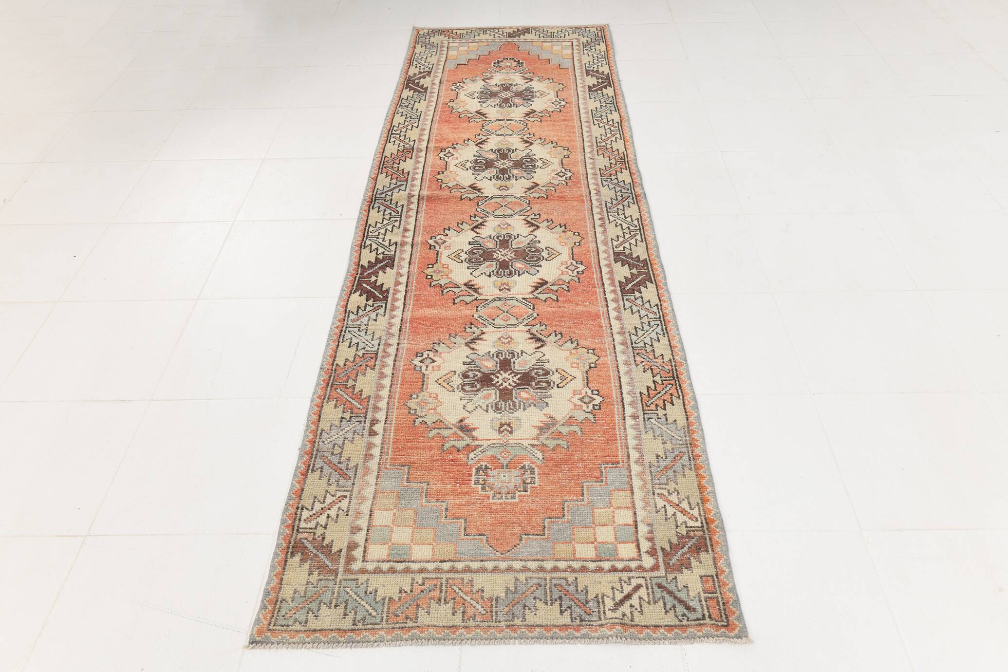 Persian Runner Rug, 91x305Cm