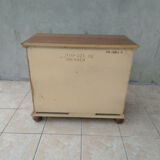 Victorian Lexington oak dresser